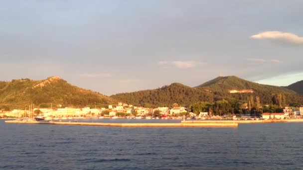 Sonnenuntergang vom Hafen in Potos — Stockvideo