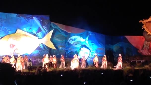 Festival de Tapati en la noche en la Isla de Pascua, Rapa Nui — Vídeo de stock