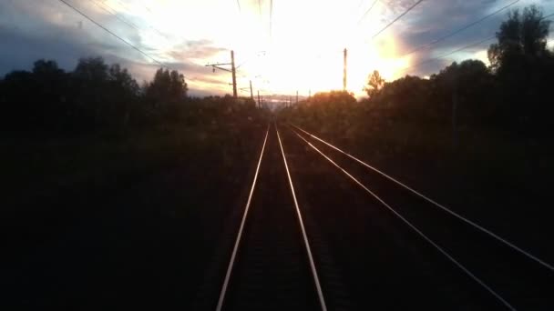Transevropská železnice západ slunce — Stock video