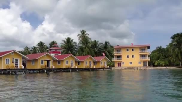 Rekreační apartmány v Bocas Del Toro, panama — Stock video