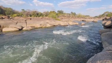 Zambiya 'daki Ngonye Şelalesinden görüntü