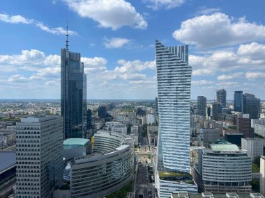 Polonya 'nın Varşova kentindeki Kültür ve Bilim Sarayı' ndan (PKiN) görüntü