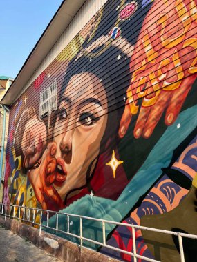 Bangkok, Tayland 'ın Samphanthawong semtindeki Song Wat Yolu' nda sokak sanatı