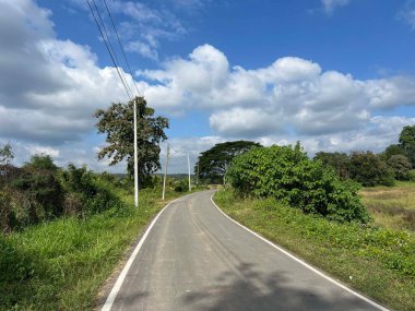 Tayland 'da Ban Khilek Noi yolu.