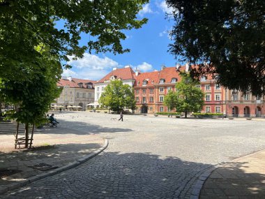 Varşova Polonya 'nın yeni şehir meydanı