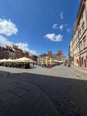 Polonya 'daki Varşova' daki Eski Şehir Meydanı