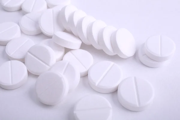 Close-up van pillen capsule geïsoleerd op witte achtergrond Stockfoto