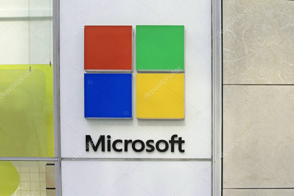 New York, NY - August 26, 2021: Microsoft store window with logo in Midtown Manhattan