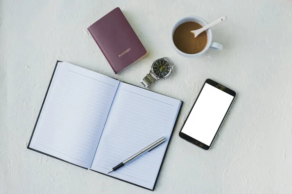 Lavoro d'ufficio con agenda, tazzina di caffè, orologio — Foto Stock