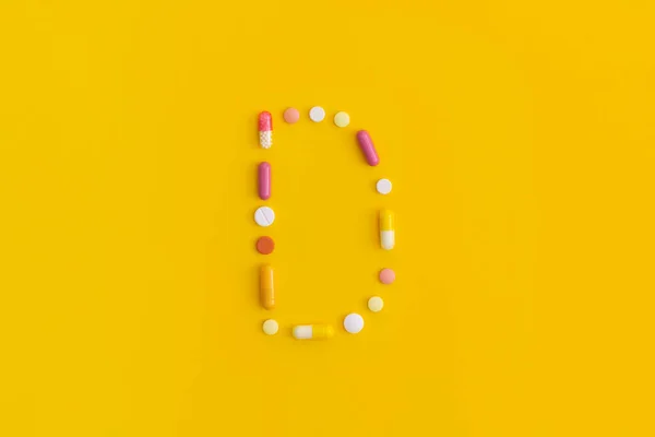 Vitamin Made Pills Yellow Background Top View Copy Space Flat — Stock Photo, Image