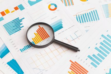 İş grafikleri, tablolar ve büyüteç. Mali kalkınma, Bankacılık Hesabı, İstatistikler