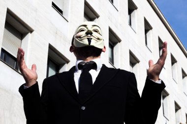 Anonymus iş adamı üzgün görünüyordu