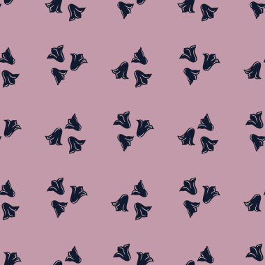 Deniz mavisi botanik çan çiçekleri kusursuz karalama desenleri oluşturur. Açık mor arkaplan. Basit bir tarz. Mevsimlik tekstil baskıları, kumaş, afişler, arkaplanlar ve duvar kağıtları için vektör illüstrasyonu.