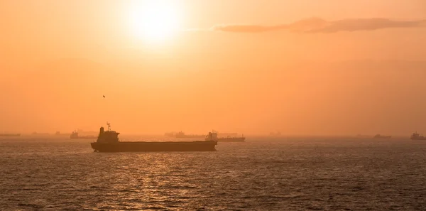 Filo anchorage günbatımı Panoraması. Stok Fotoğraf