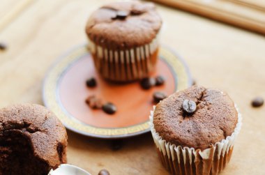 kahve çekirdekleri ile çikolata cupcakes 