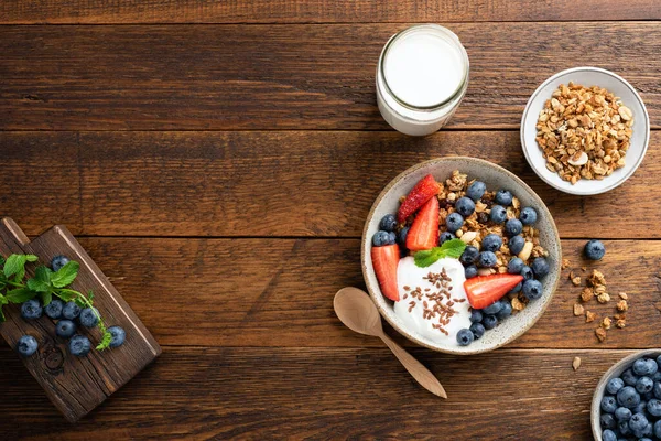 Granola Bowl Berries Greek Yogurt Rustic Wooden Table Background Top — Stock Photo, Image