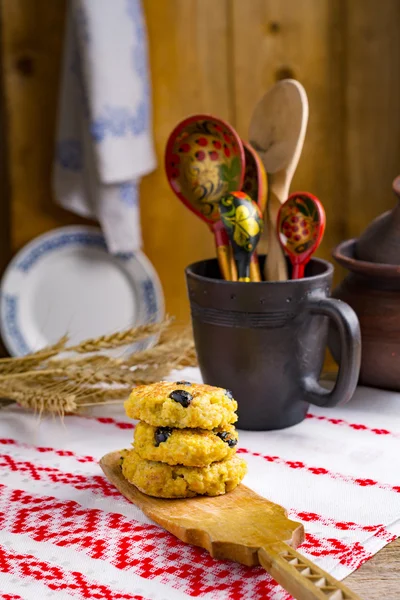 Pumpkin millet pancakes with raisins, russian countrystyle breakfast — стокове фото