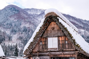 Shirakawago Köyü, Shirakawago, Japonya 'da güzel evler..