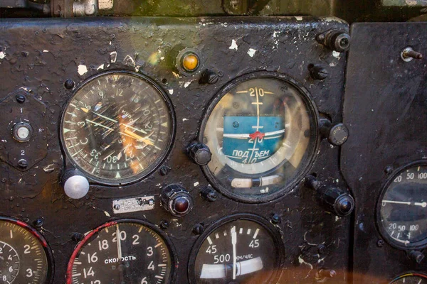 Instrumenten Cockpit Van Een Oude Straaljager Oud Gevechtsdashboard — Stockfoto