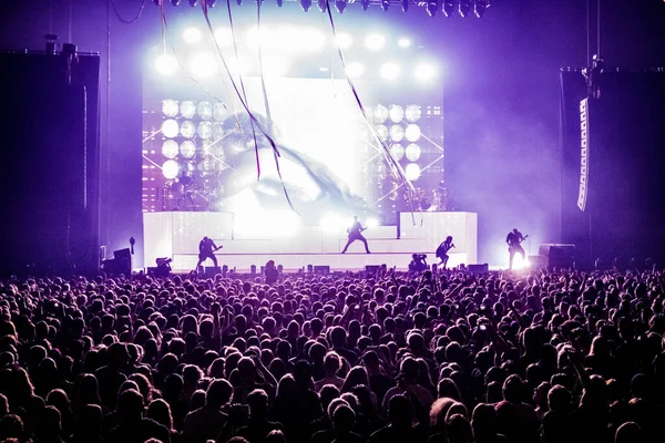 Bring Horizon Performing Stage Music Festival — Stock Photo, Image