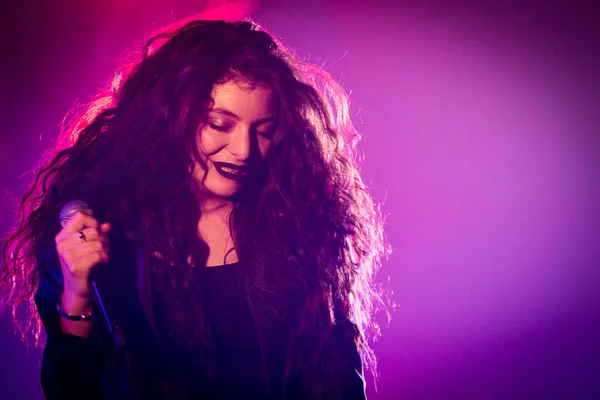 Lorde Tivoli Performing Stage Music Festival — Stock Photo, Image
