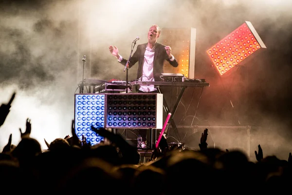 Falco Benz Bei Musikfestival Auf Der Bühne — Stockfoto