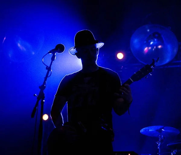 Asgeir Treedt Tijdens Muziekfestival — Stockfoto