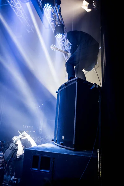 Triggerfinger Występujący Scenie Podczas Festiwalu Muzycznego — Zdjęcie stockowe