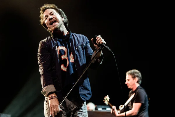 Pearl Jam Performing Stage Music Festival — Stock Photo, Image