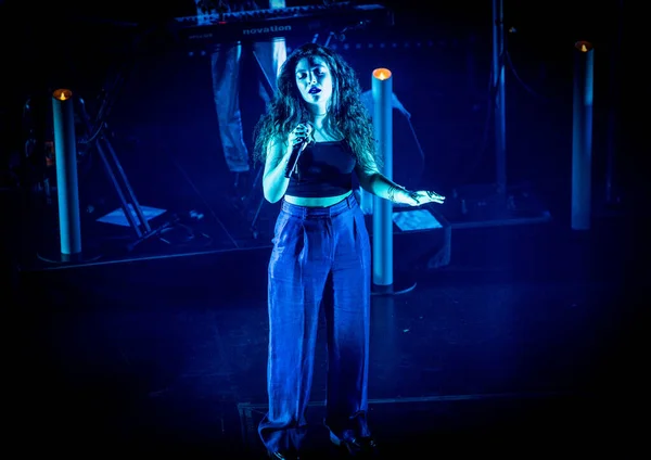 Lorde Tivoli Performing Stage Music Festival — Stock Photo, Image