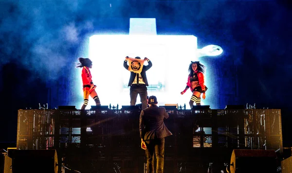 Major Lazer Müzik Festivalinde Sahnede Performans Sergiliyor — Stok fotoğraf