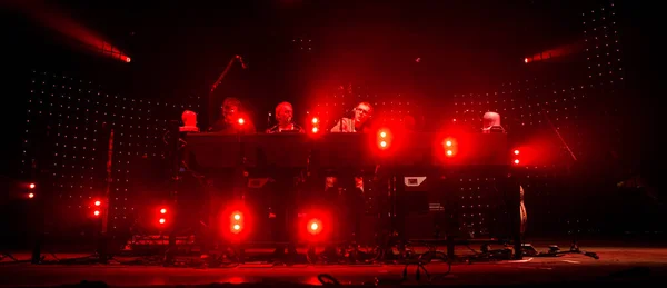 Underworld Występujący Scenie Podczas Festiwalu Muzycznego — Zdjęcie stockowe