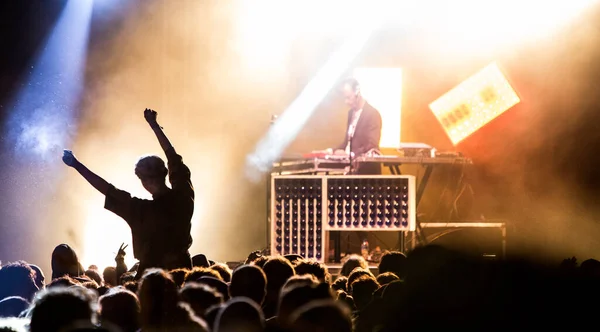 Falco Benz Performing Stage Music Festival — Stock Photo, Image