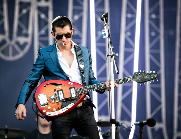 Arctic Monkeys Performing Stage Music Festival — Stock Photo, Image