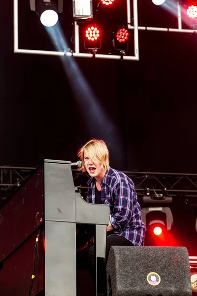 Tom Odell Pinkpop Müzik Festivalinde Sahne Alacak — Stok fotoğraf