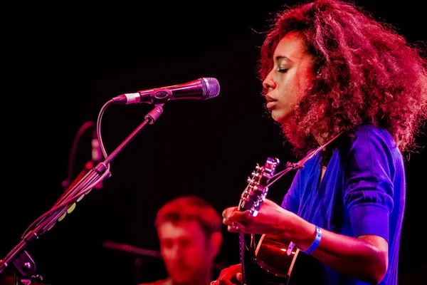 Corinne Bailey Ray Actuando Escenario Durante Concierto Música — Foto de Stock