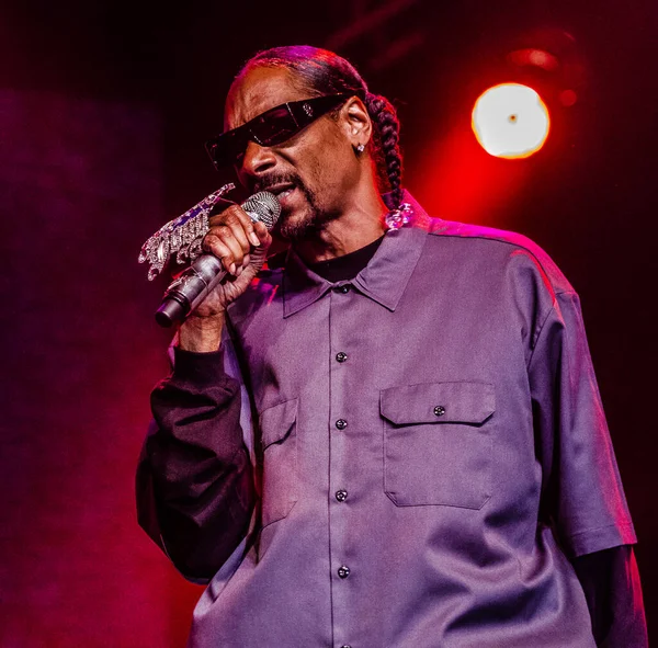 Snoop Dogg Выступают Сцене Время Концерта — стоковое фото