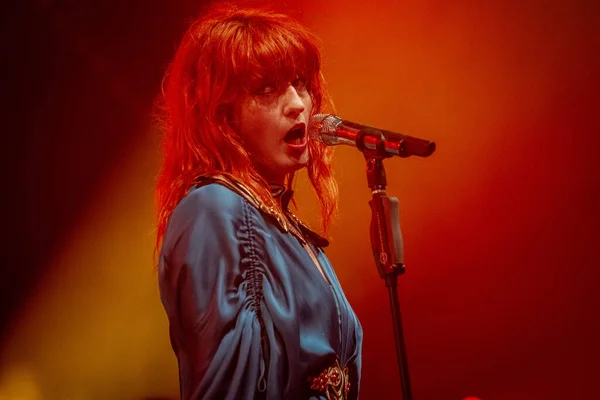 Florence Machine Sur Scène Lors Concert Musique — Photo