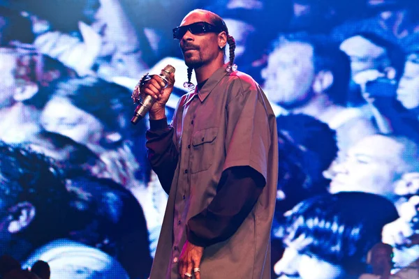 Snoop Dogg Actuando Escenario Durante Concierto Música — Foto de Stock