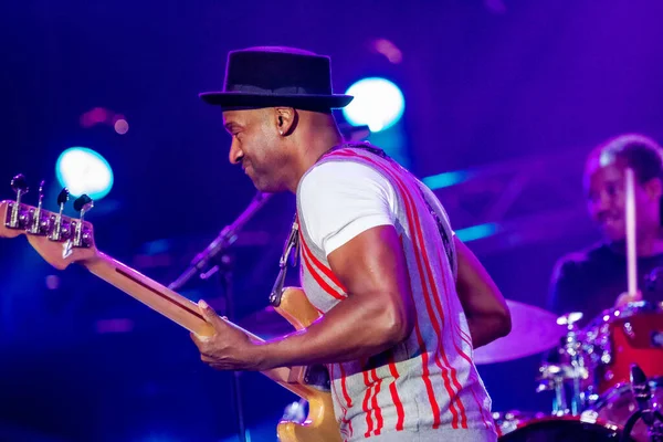 Marcus Miller Actuando Escenario Durante Concierto Música — Foto de Stock