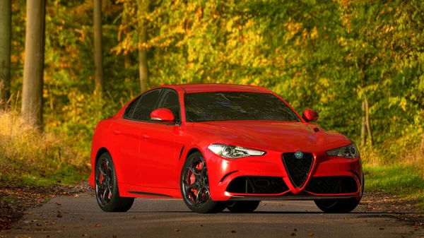 Alfa Romeo Giulia Luxury Sport Sedan — Φωτογραφία Αρχείου