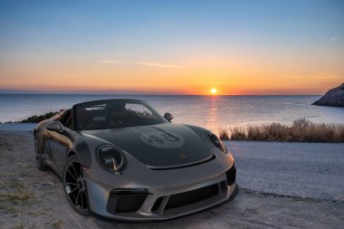 Porsche 911 Speedster Heritage Sportif bir geçmişe sahip