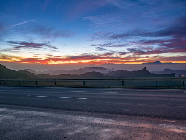 Estrada Asfalto Nas Montanhas Pôr Sol — Fotografia de Stock