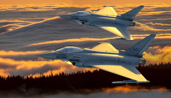 Eurofighter Typhoon Combattant Polyvalent Européen Vol Formation — Photo