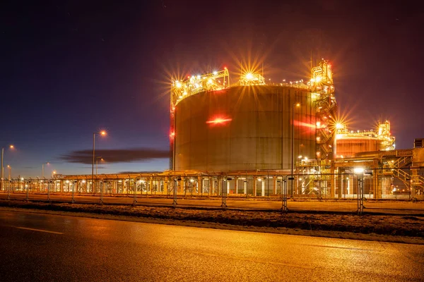 Tanques Gás Liquefeito Instalações Terminais Gnl Noite — Fotografia de Stock