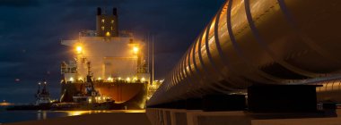 LNG terminaline giden boru hattı