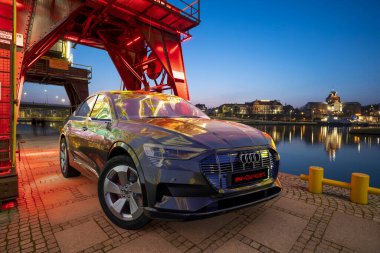 Audi E-Tron Sportback - Audi 'nin elektrikli lüks SUV' si