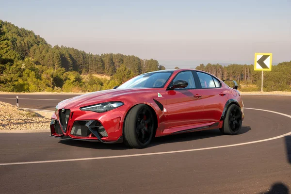 轨道规范中的新Alfa Romeo Giulia — 图库照片