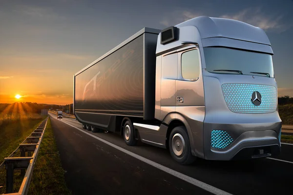 Autonomous Mercedes Benz Future Truck 2025 Truck Moves Independently Highway — Stock Photo, Image