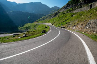 Romanya 'da Meşhur Transfagarasan Otoyolu 